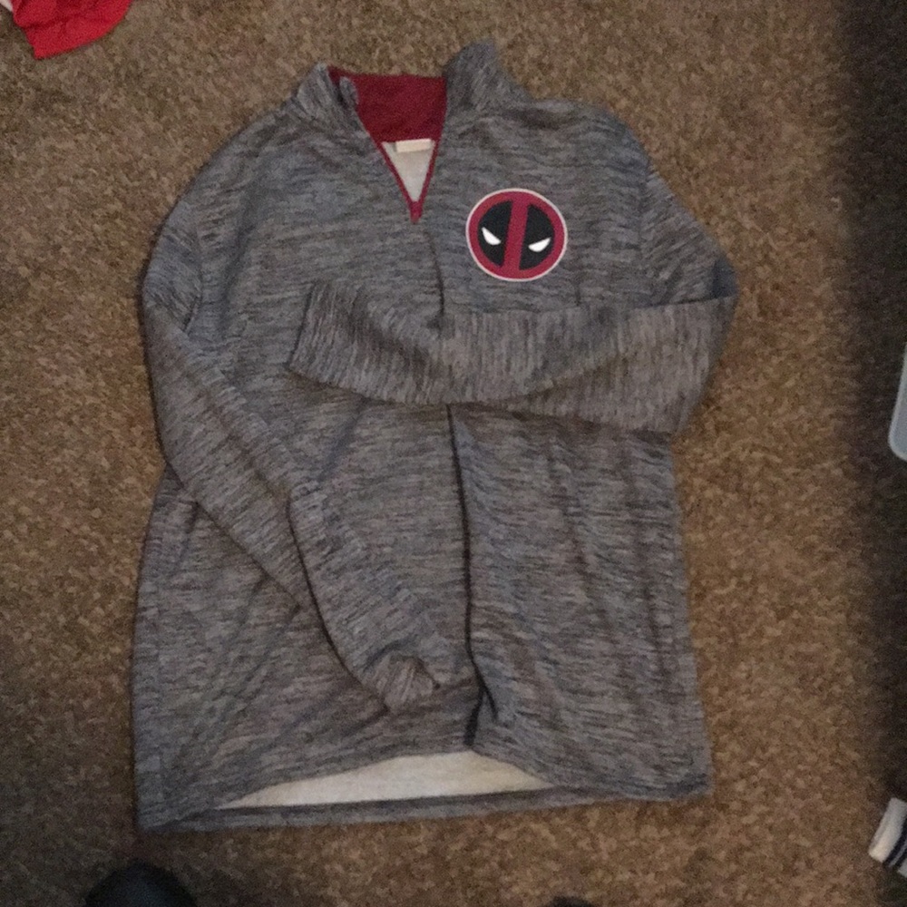 Marvel’s Deadpool pullover